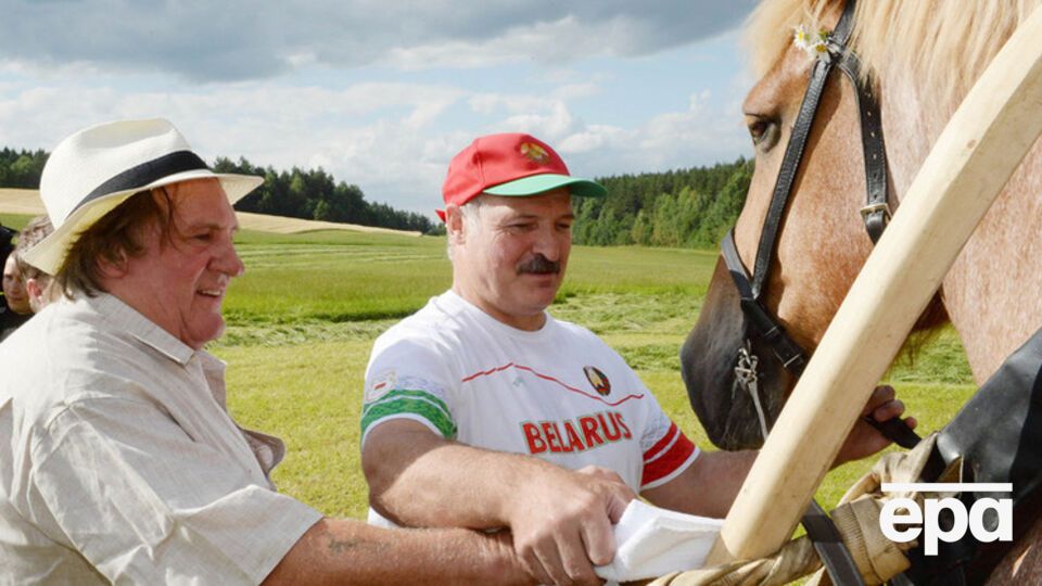 Евросоюз может снять визовые санкции с Лукашенко