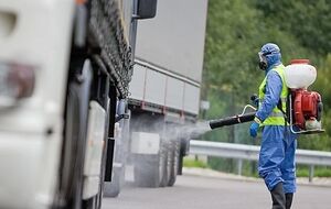 Украинский транспорт могут начать тщательно дезинфицировать на границе.