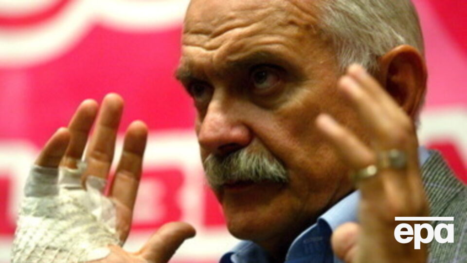 Российский союз правообладателей во главе с режиссером Никитой Михалковым еще 10 лет будет собирать 1% от продажи электроники