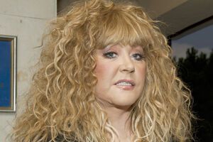 Пугачева, по словам Кушанашвили, считает происходящее между Россией и Украиной напрочь лишенным смысла