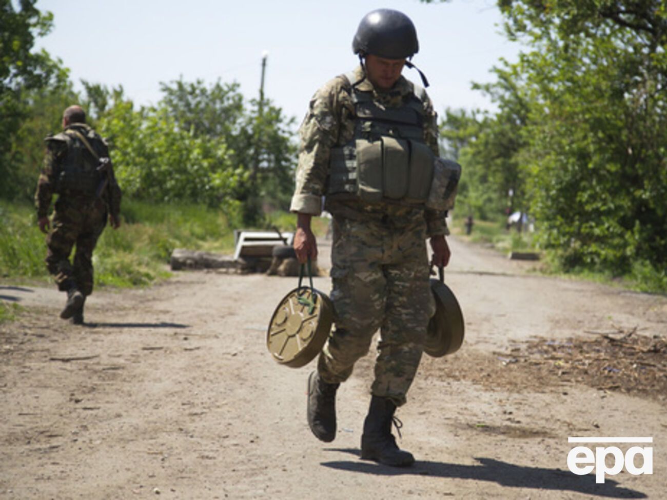 Пресс-центр АТО: Вражеские мины ложились за несколько сот метров от опорных пунктов украинских военных