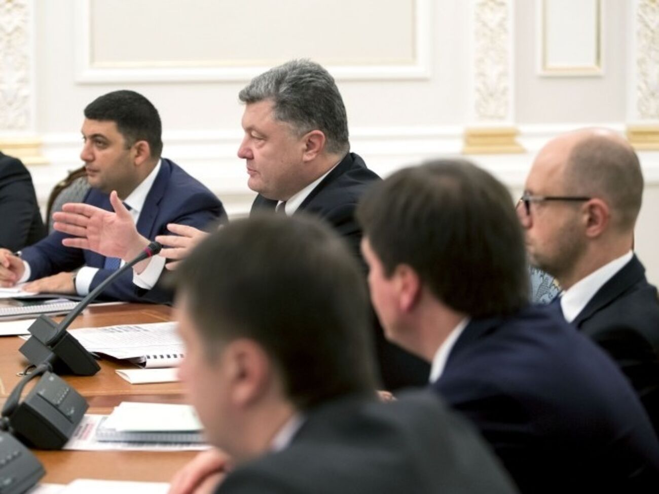 Порошенко:&nbsp;Мы действительно прилагаем максимум усилий для обеспечения и восстановления экономического роста