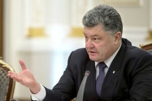 Порошенко: Коррупционеры должны оказаться за решеткой