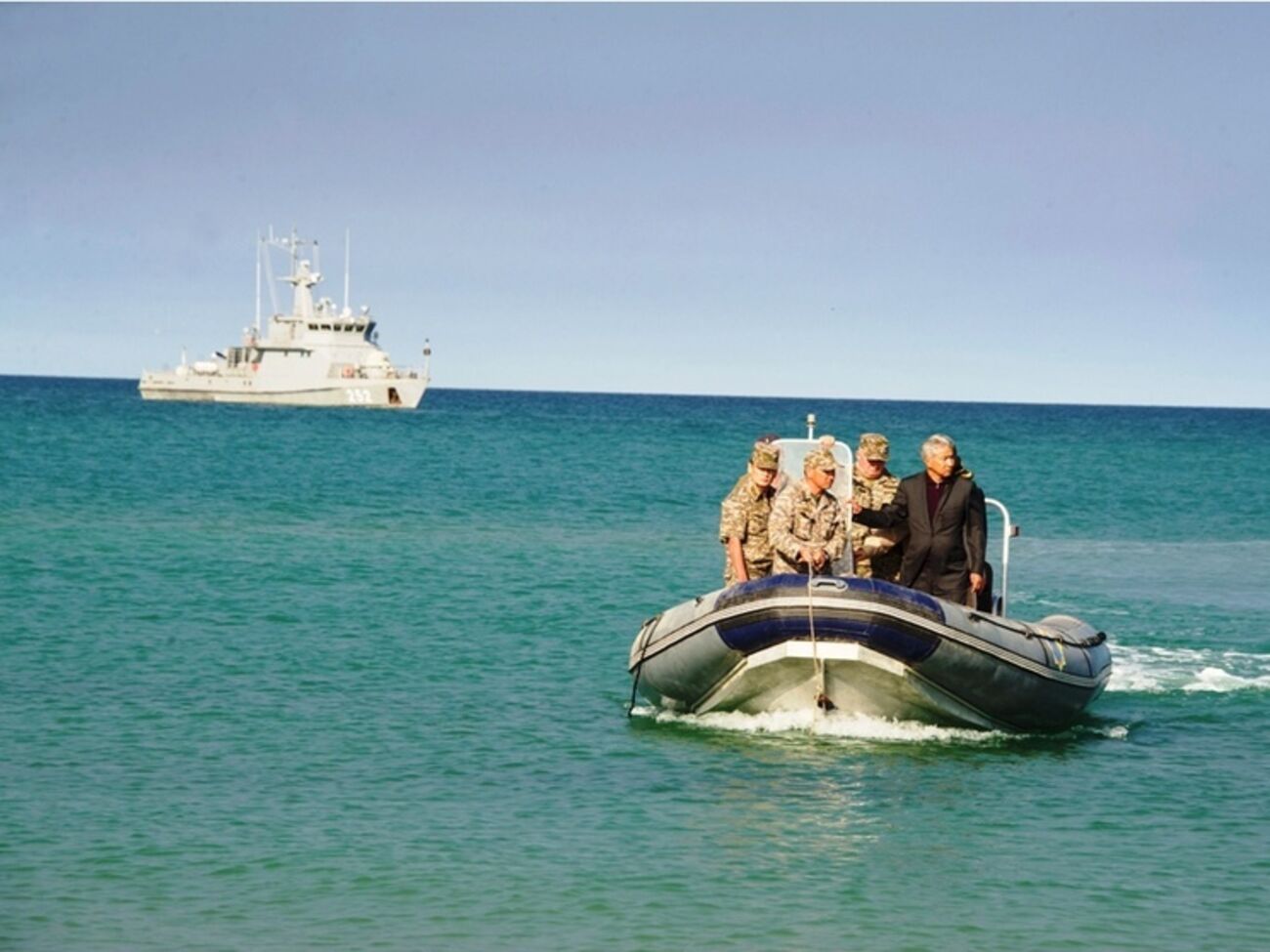 В связи с гибелью солдат во время учений в Казахстане в отставку отправлены несколько офицеров