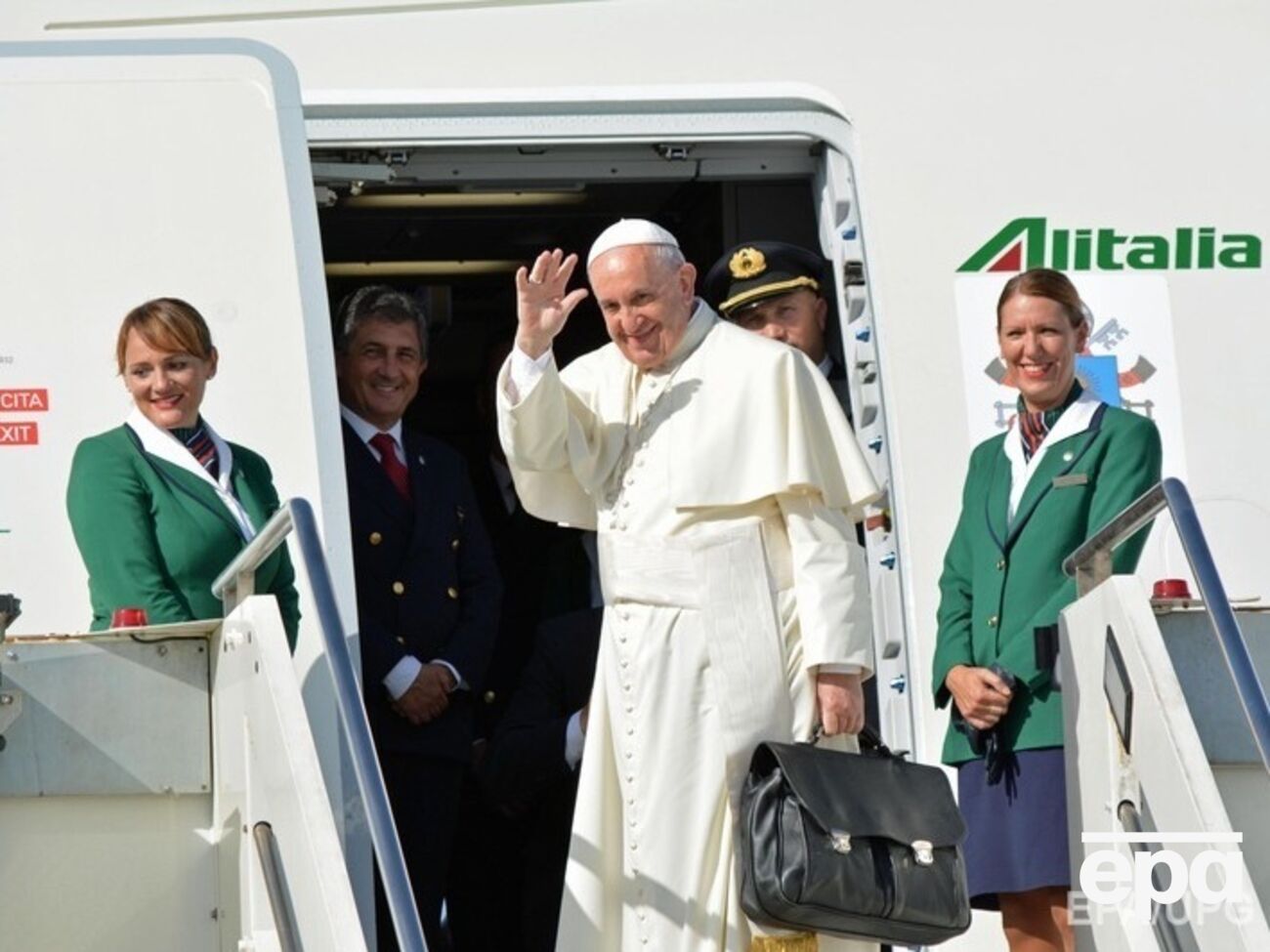 Папа Римский поставил США и Кубу в пример политическим лидерам мира