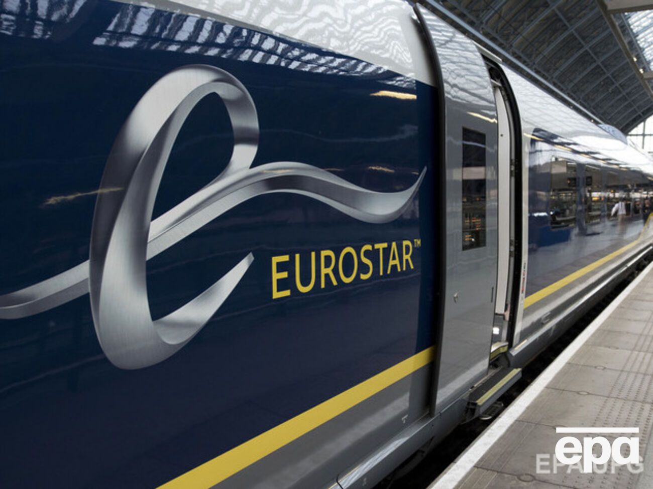 Ряд поездов оказались заблокированными&nbsp;в тоннеле