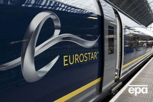 Ряд поездов оказались заблокированными в тоннеле