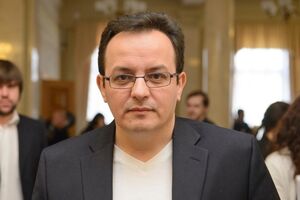 Березюк подчеркнул, что его фракция остается в коалиции