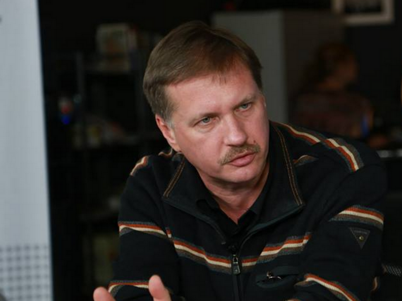 Чорновил: Если власть может защищать себя от внутреннего врага, мы до конца недели увидим ликвидацию ВО "Свобода", арест Тягнибока и роспуск "Січі"