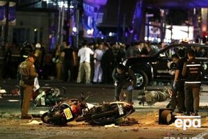 Со дня взрыва полиция выдала уже восемь ордеров на арест подозреваемых