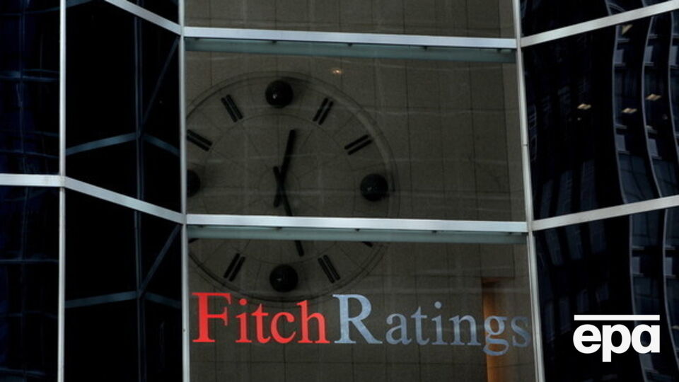 Fitch снизило рейтинги двух крупнейших городов Украины