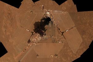 Пыль после бури в 2008 году закрыли панели Spirit