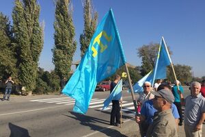 Началась акция по продовольственной блокаде оккупированного полуострова
