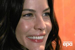 Лив Тайлер показала своих детей и гражданского мужа