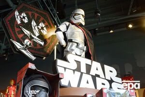 После успешной продажи бикини принцессы Леи на торги выставят другой реквизит франшизы