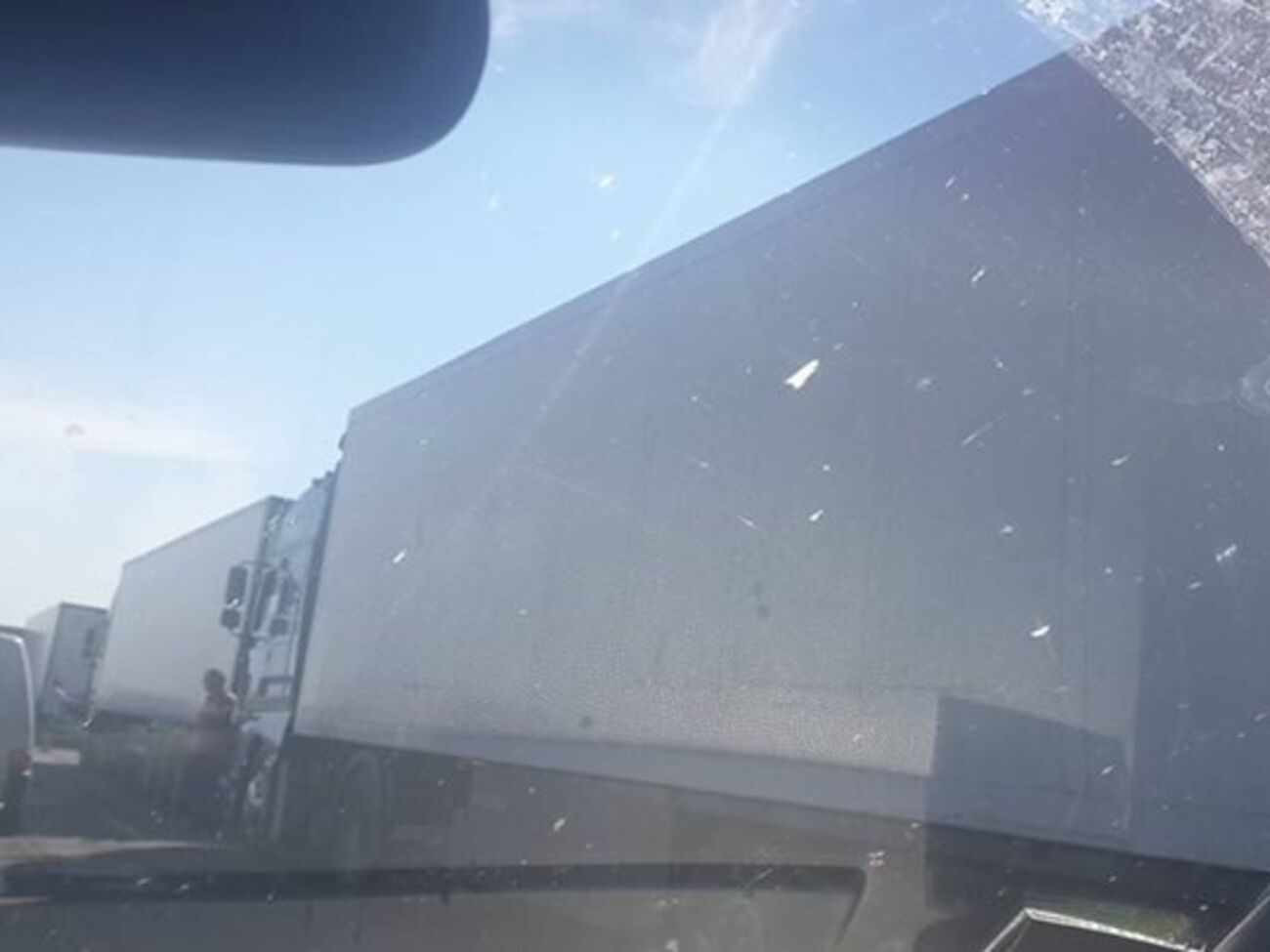 На КПП с оккупированным Крымом создаются очереди из фур