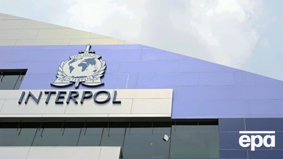 За сутки база Интерпола сработала на территории Украины еще трижды