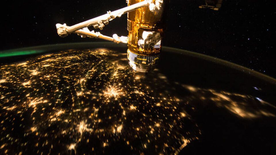 Астронавт NASA сфотографировал ночные Штаты