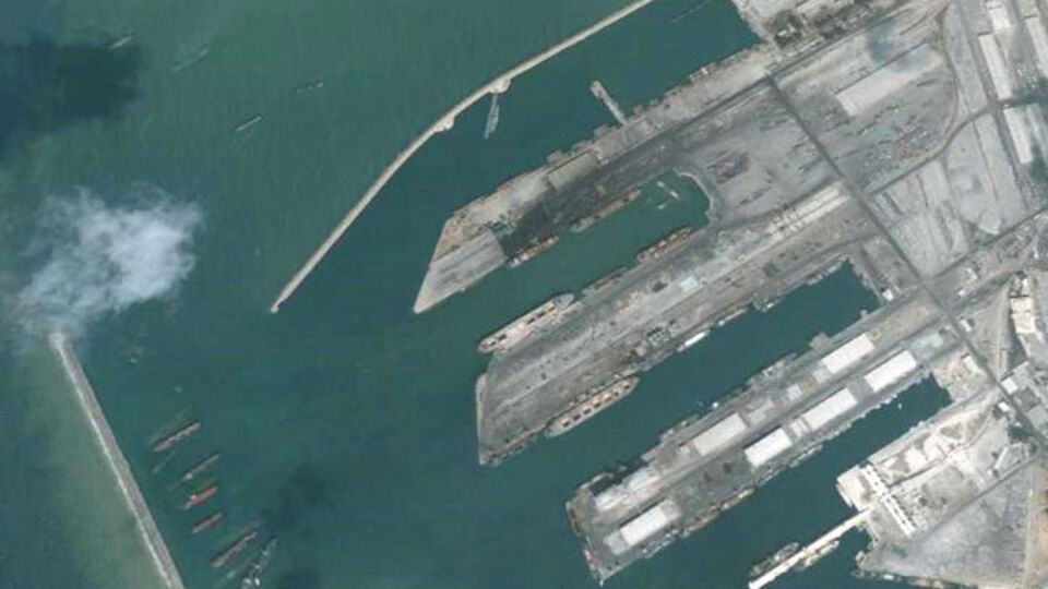 Порт в городе Тартус, Сирия