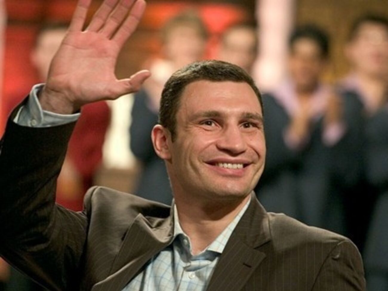 Кличко официально выдвинули кандидатом в мэры