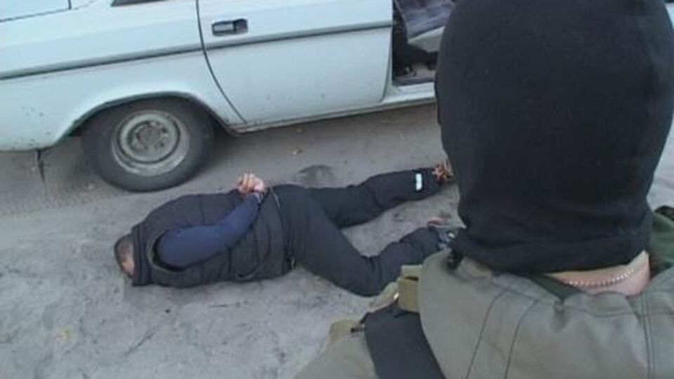 СБУ: Задержанные хотели подорвать мост с помощью гранат Ф-1 и РГД-5