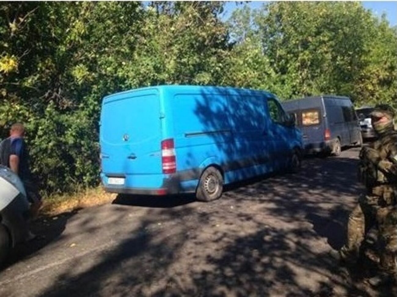 СБУ&nbsp;задержала три микроавтобуса с контрабандным грузом