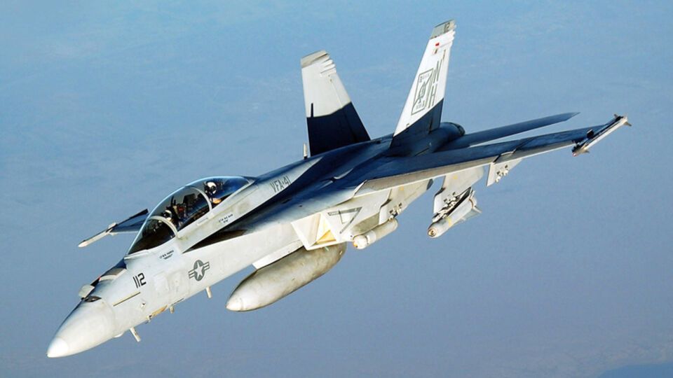 Пилот самолета выжил