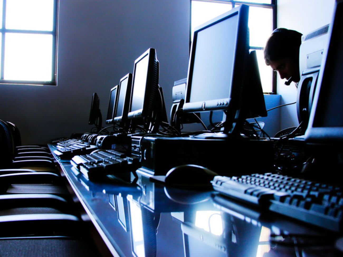 Бывший сотрудник Intego сообщил, что в компании все оформлялось по договору, а сам он платил все налоги