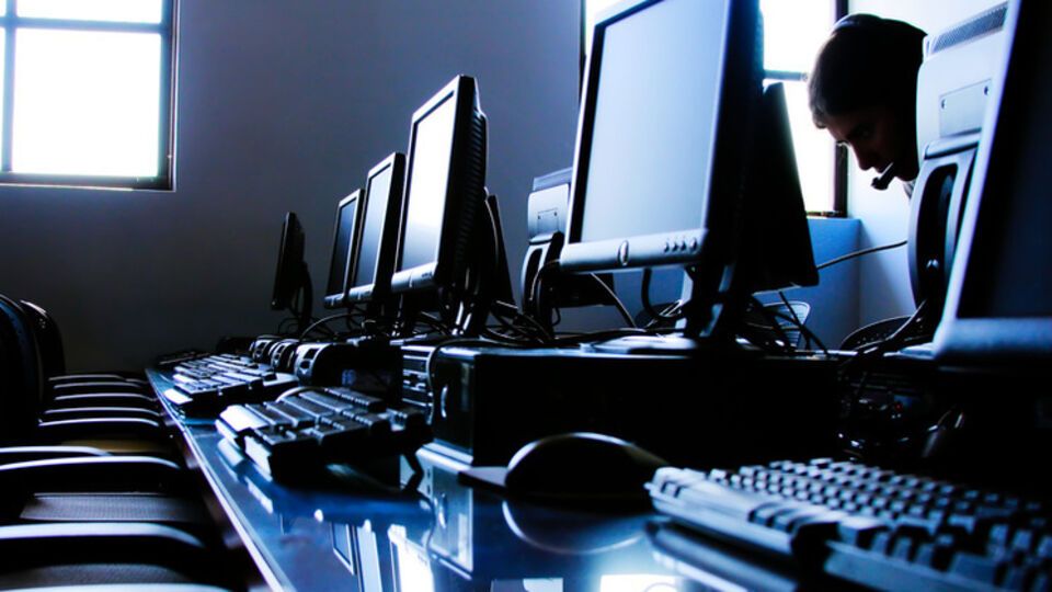 Бывший сотрудник Intego сообщил, что в компании все оформлялось по договору, а сам он платил все налоги