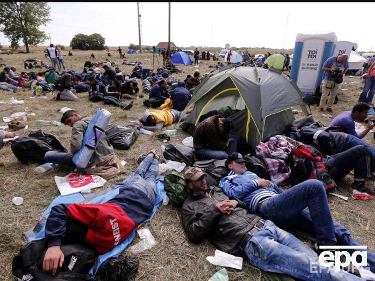 Беженцы будут переселяться из Греции, Италии и Венгрии в другие страны Европейского союза