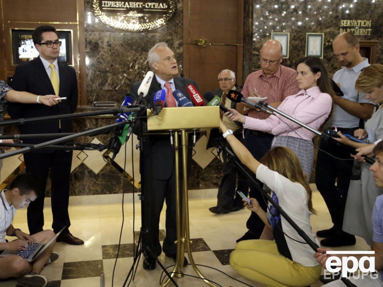 Участники трехсторонней контактной группы завершили свою сегодняшнюю работу