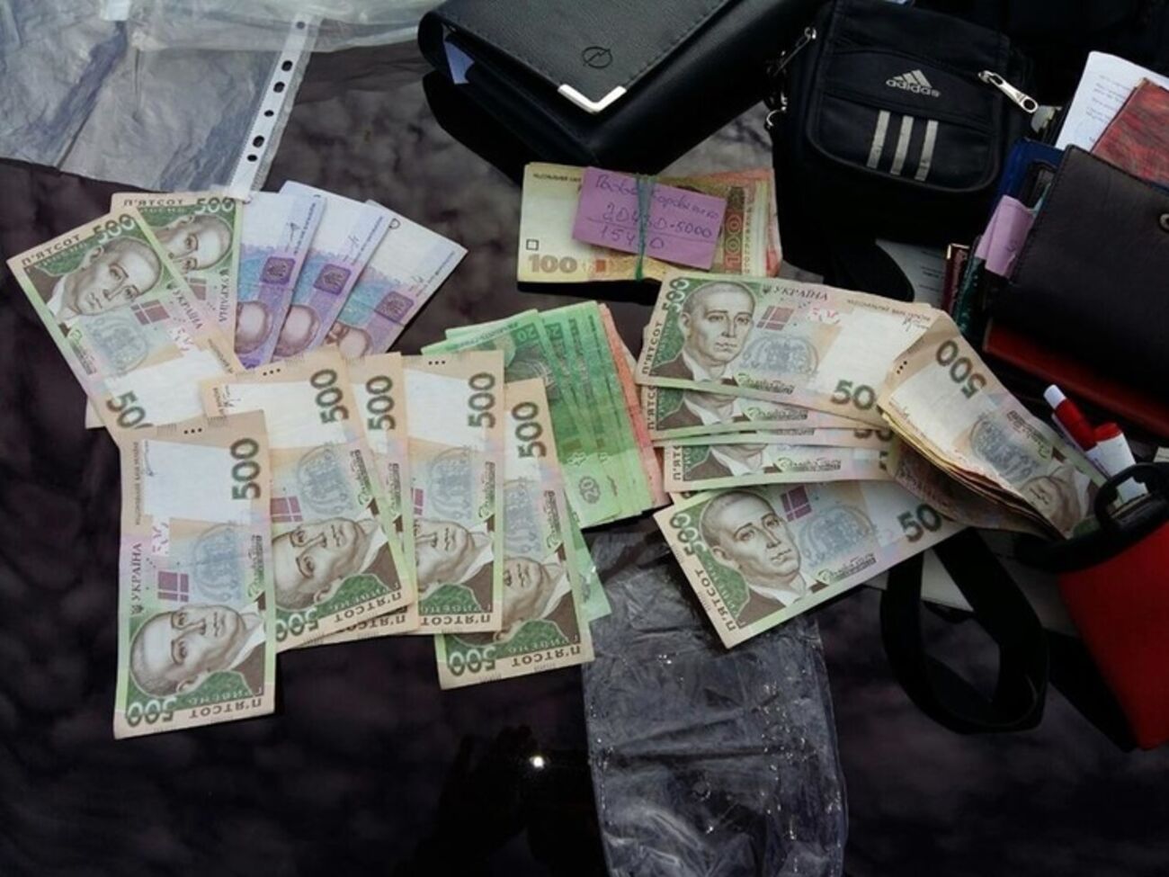 Бирюков:&nbsp;Все как всегда - деньги, "а давайте договоримся", "мы ради наших голодных детей вам предлагаем это"