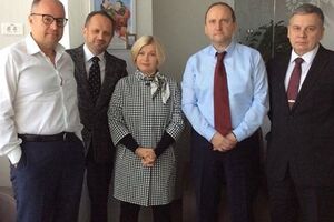 Ирина Геращенко: Мы продолжаем бороться за освобождение заложников, которых, по данным СБУ, остается в плену 156 (гражданских и военных)