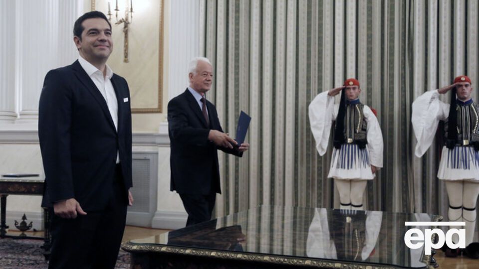 Правительство Ципраса приведено к присяге