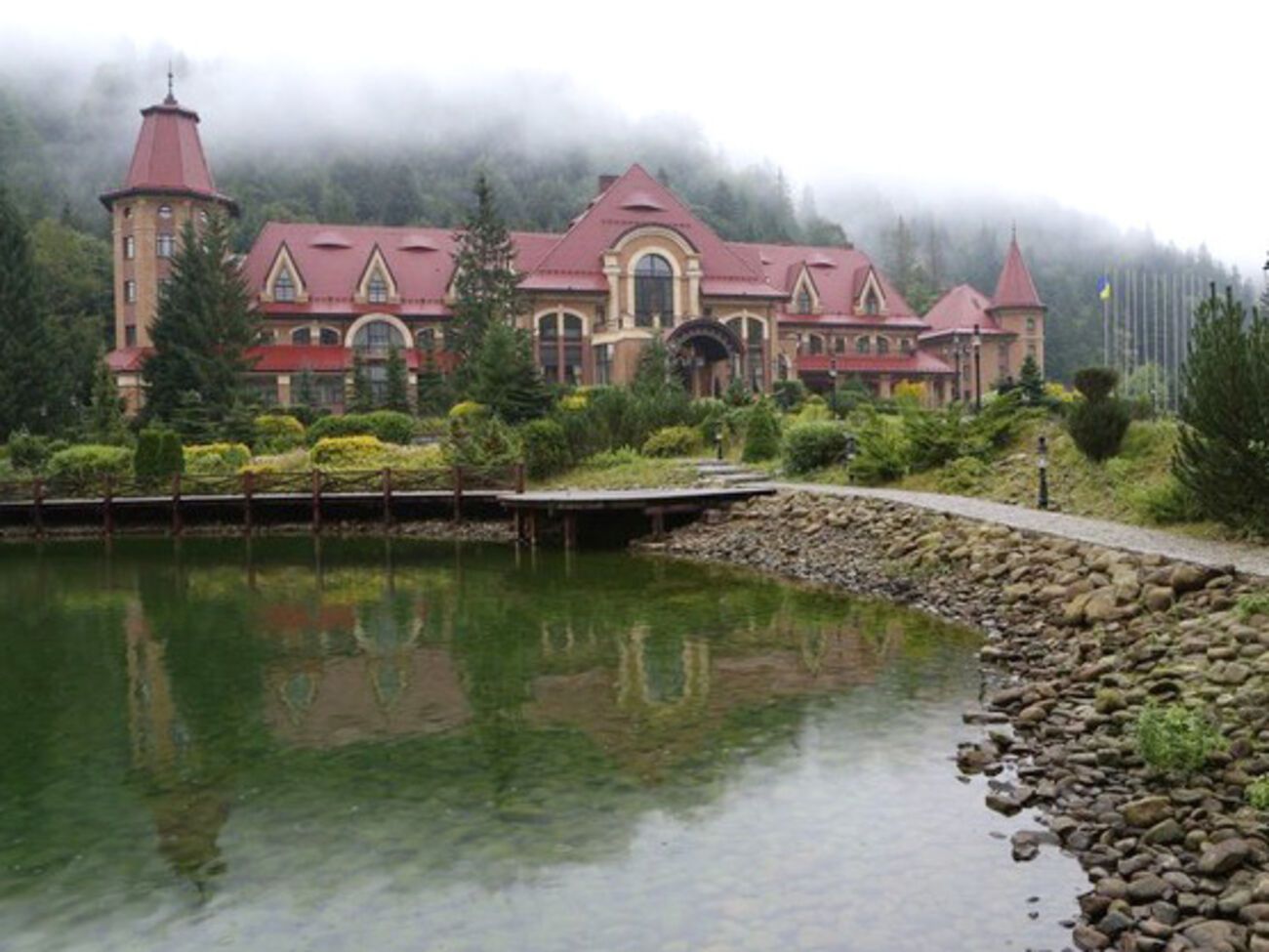 Земли в госрезиденции "Синегора" возвращены государству