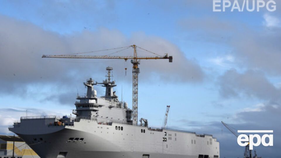 Франция продаст Египту два вертолетоносца за €950 млн