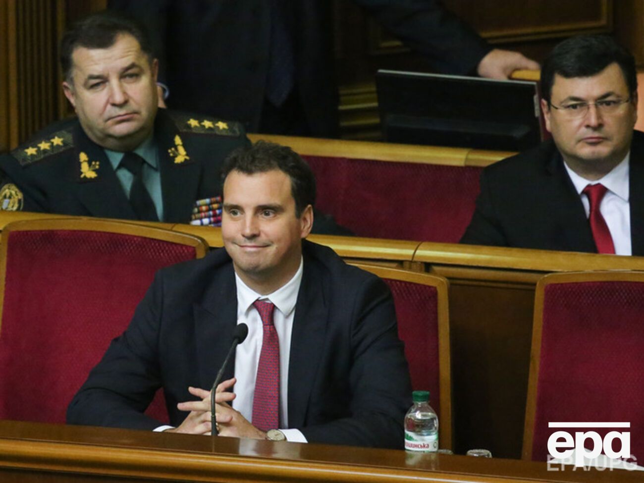 Абромавичус:&nbsp;Честных IT в обиду не дадим!