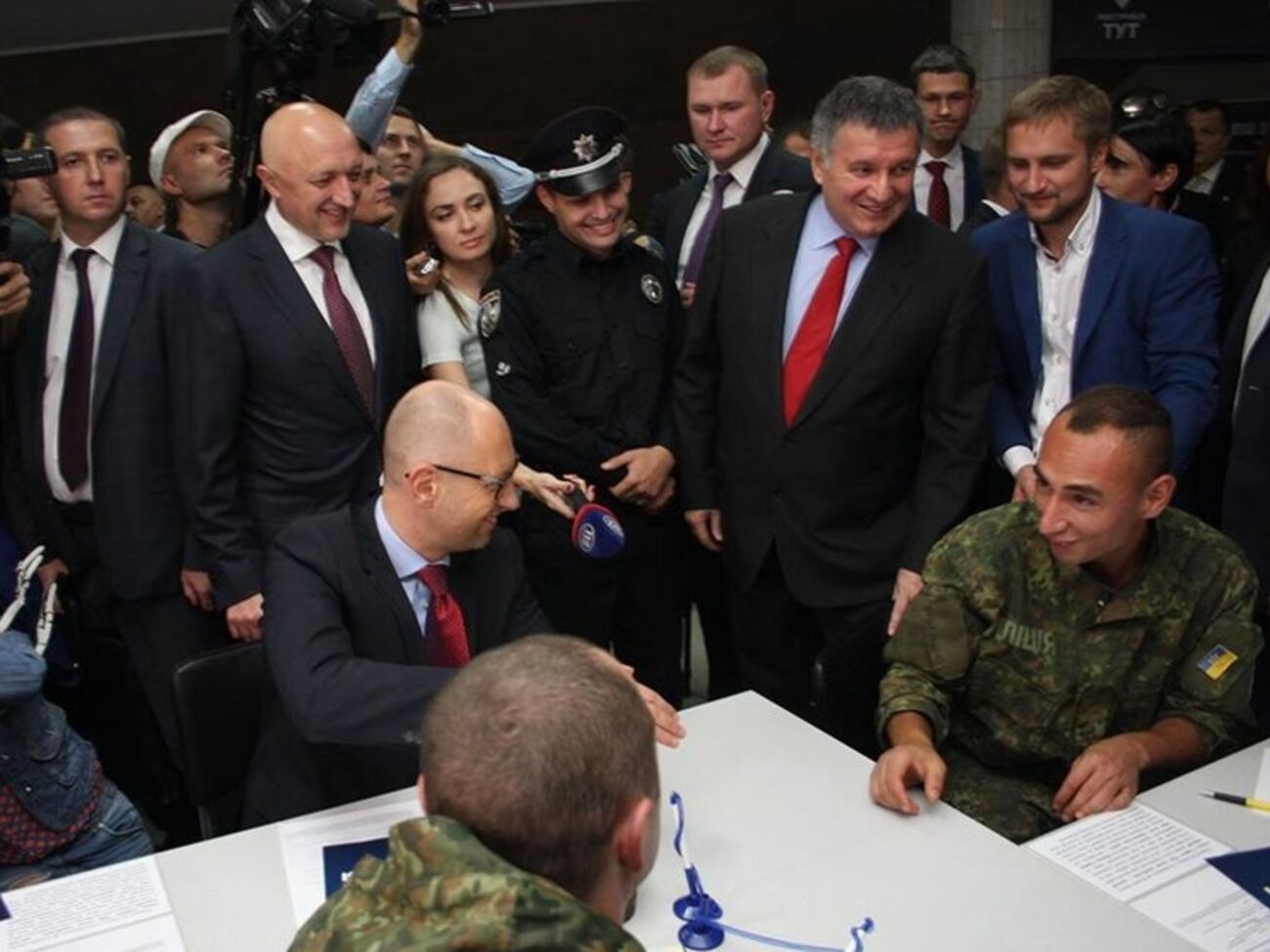 Аваков:&nbsp;Набираем 275 полицейских