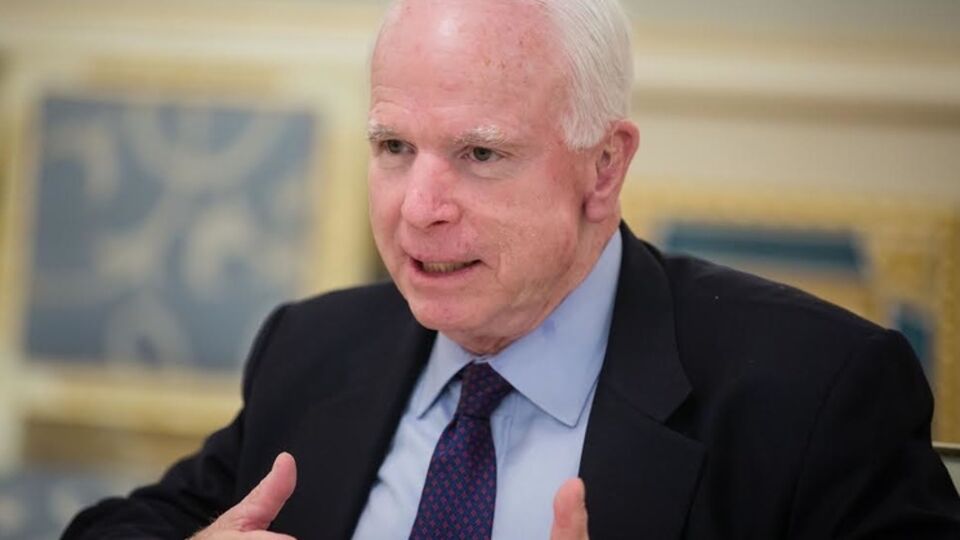 Маккейн осудил намерение боевиков провести собственные "выборы"