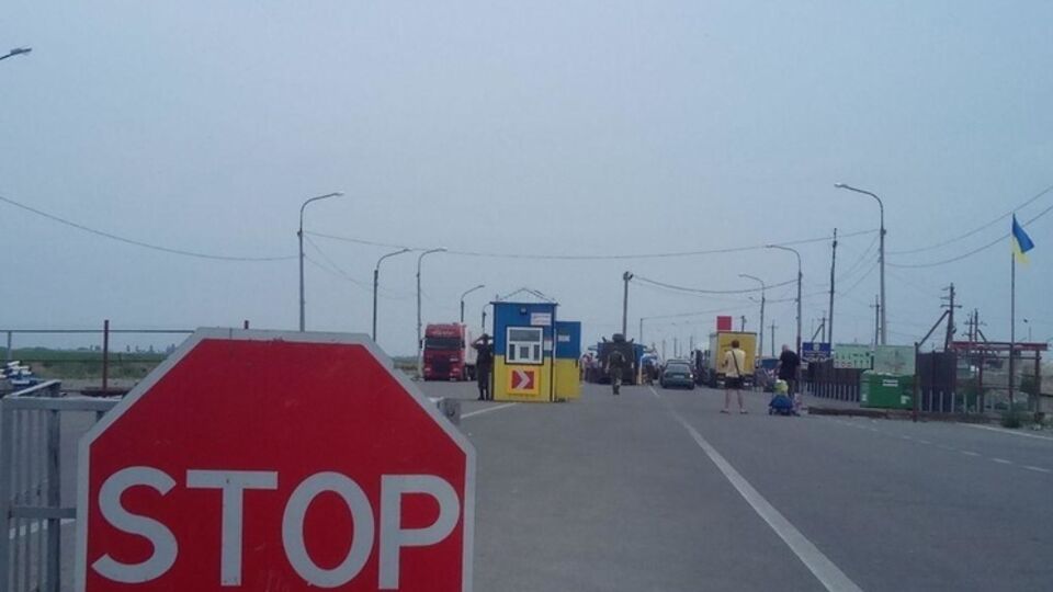 Госпогранслужба: Военнослужащий пешком направлялся на временно оккупированную территорию