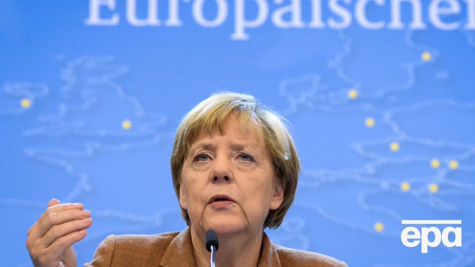 Канцлер Германии Ангела Меркель считает, что мирные переговоры с участием президента Башара Асада могут положить конец сирийской войне