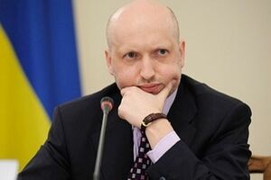 Турчинов: Для отражения российской угрозы надо воздвигнуть силовой барьер на восточных границах НАТО