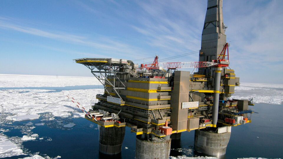 Россия продолжает сидеть на "нефтегазовой игле"