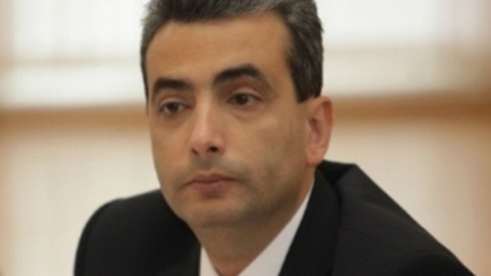 Лев Шлосберг считает, что к решению отобрать у него мандат причастен псковский губернатор Турчак