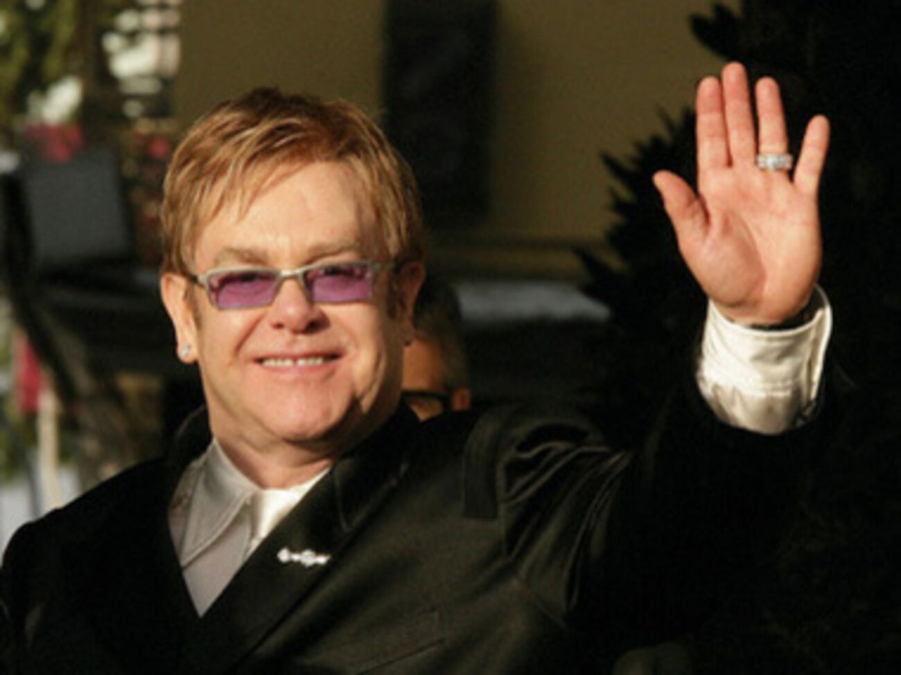 Элтон Джон не обижается на телефонные розыгрыши