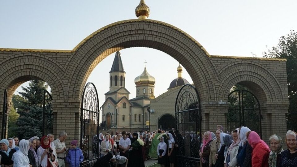 Украинские власти просят УПЦ МП убрать представительства с Донбасса