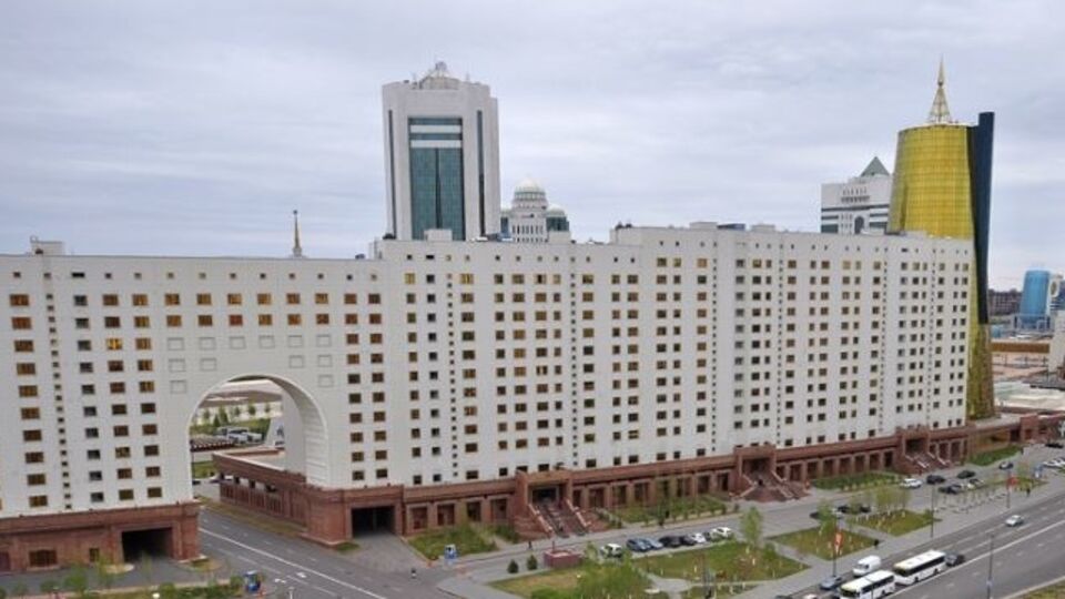 В Астане обещают проверить, как в учебниках для средних школ написано о принадлежности Крыма