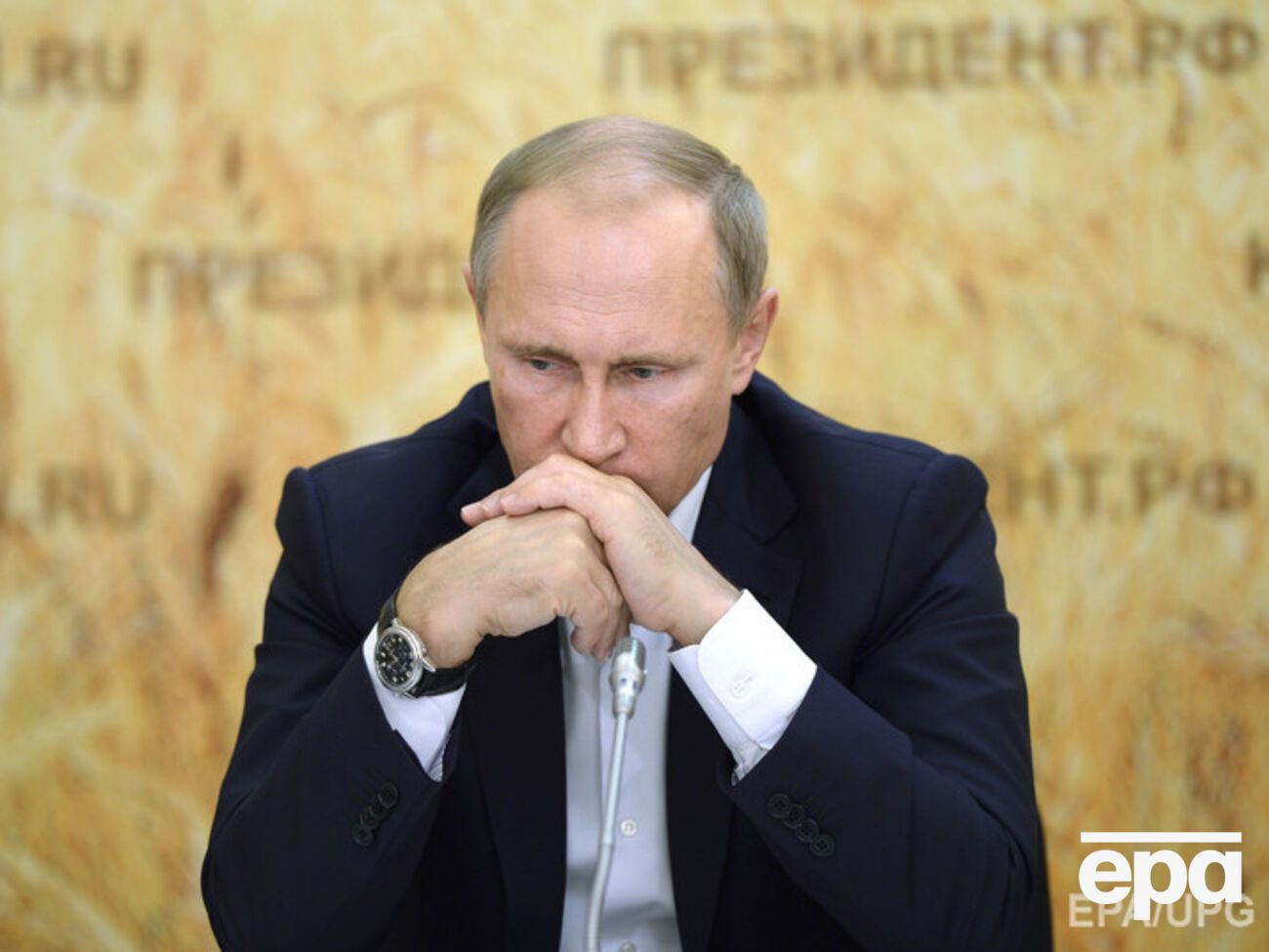 Путин собирается встретиться с Олландом и Меркель перед встречей "Нормандской четверки"