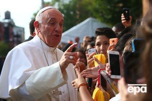 Франциск призвал мировых лидеров обеспечить своих сограждан минимальными средствами