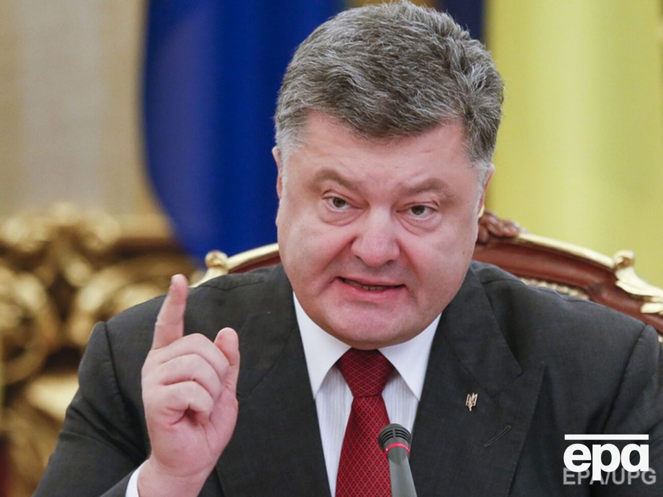 Порошенко:&nbsp;Верховной Раде Украины предложено по результатам всестороннего обсуждения внесенных законопроектов принять закон, который бы урегулировал этот вопрос